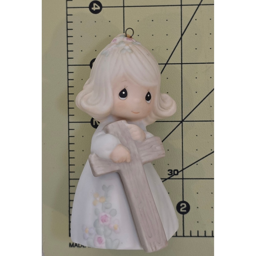 Precious Moments I Believe in the Old Rugged Cross Ornament 522953 Enesco 1989